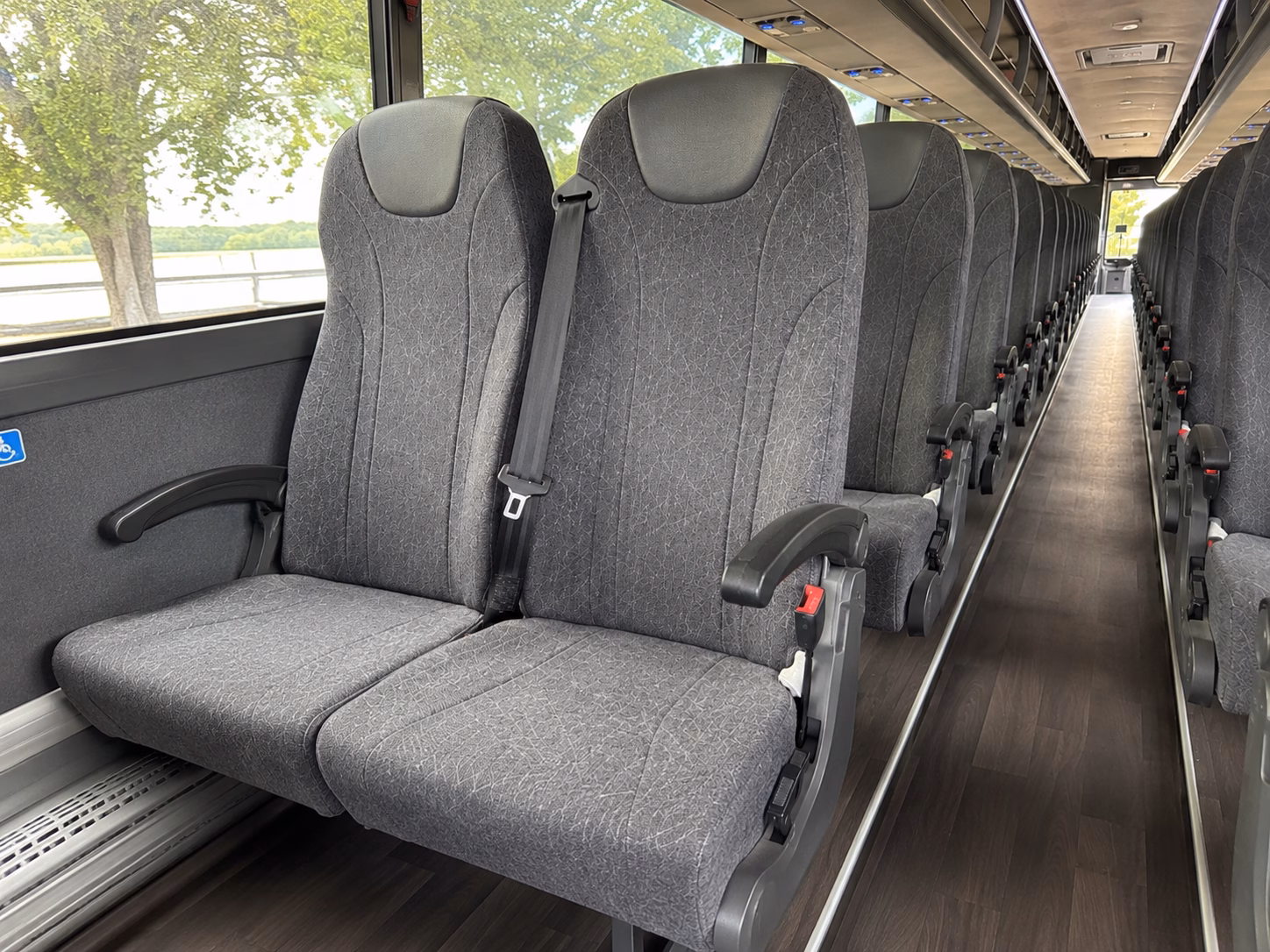 bloomfield professional corporate charter bus rentals in bloomfield