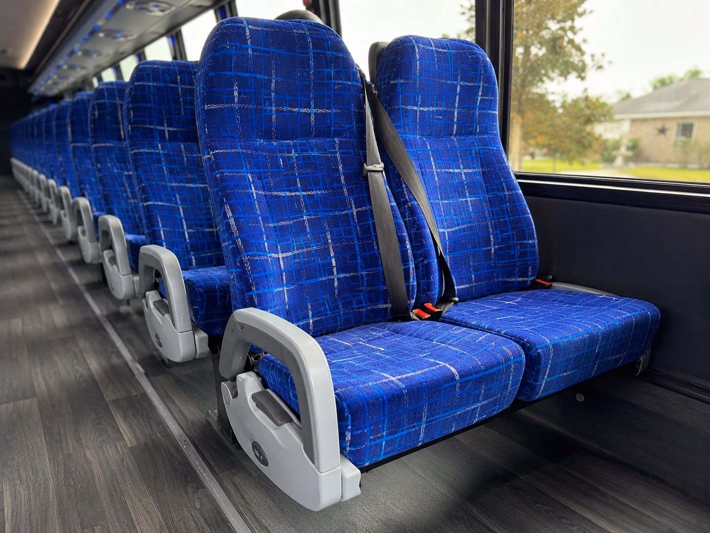 eastorangecharterbuscompany com puts your choir youth group and senior ministry on the right bus