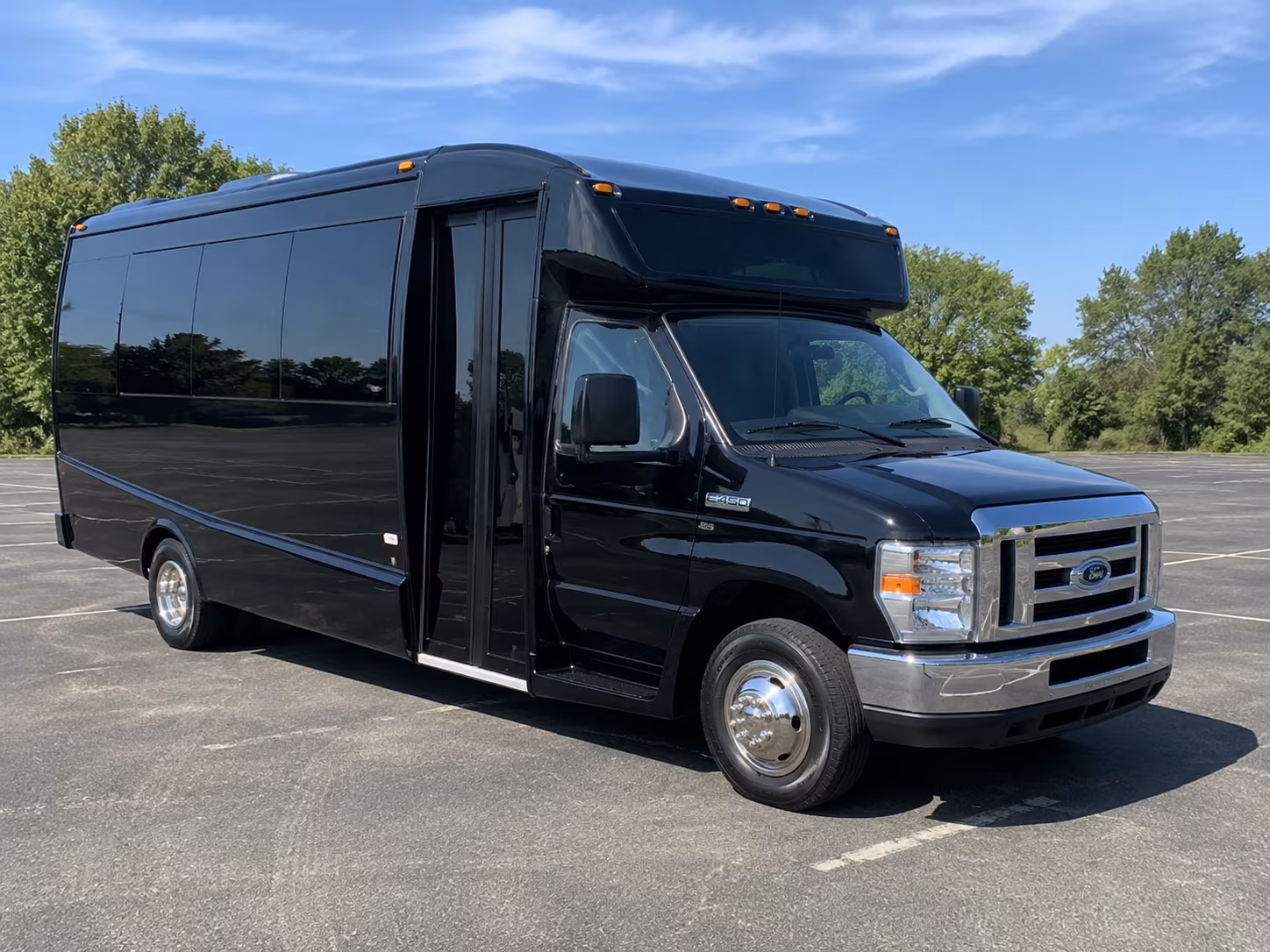 newark get the whole group to the dance with newark prom transportation