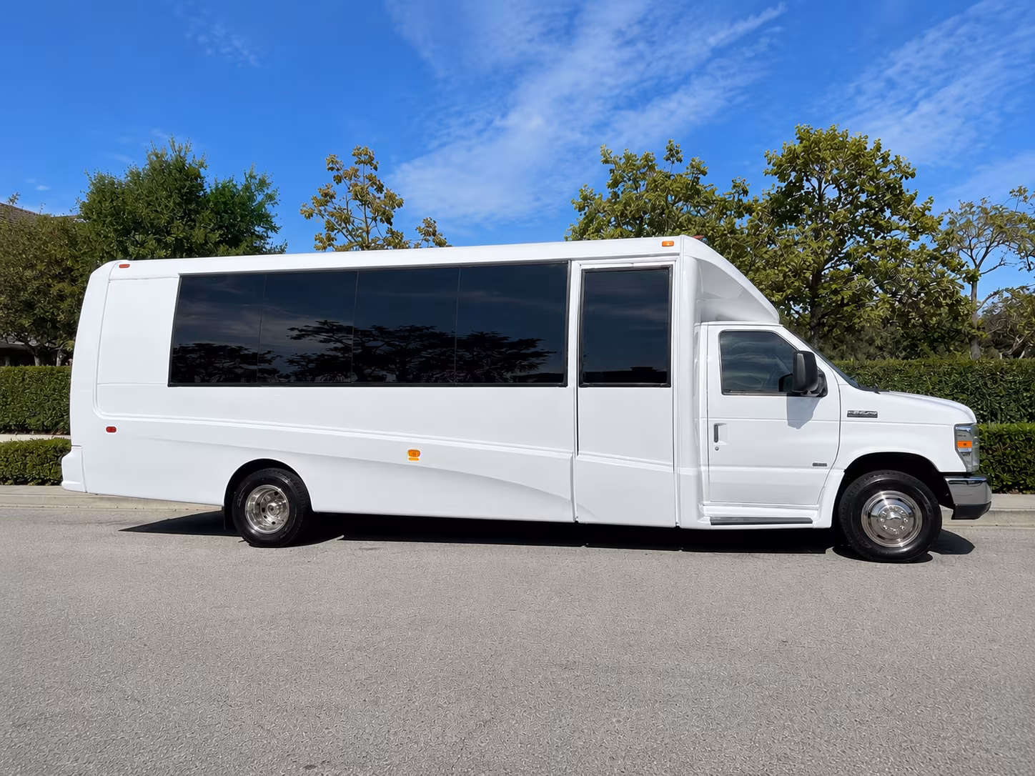 with eastorangecharterbuscompany com you can compare buses for turtle back zoo field trips in minutes